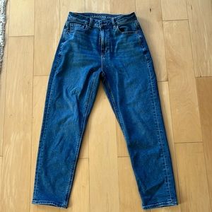 American Eagle mom jeans